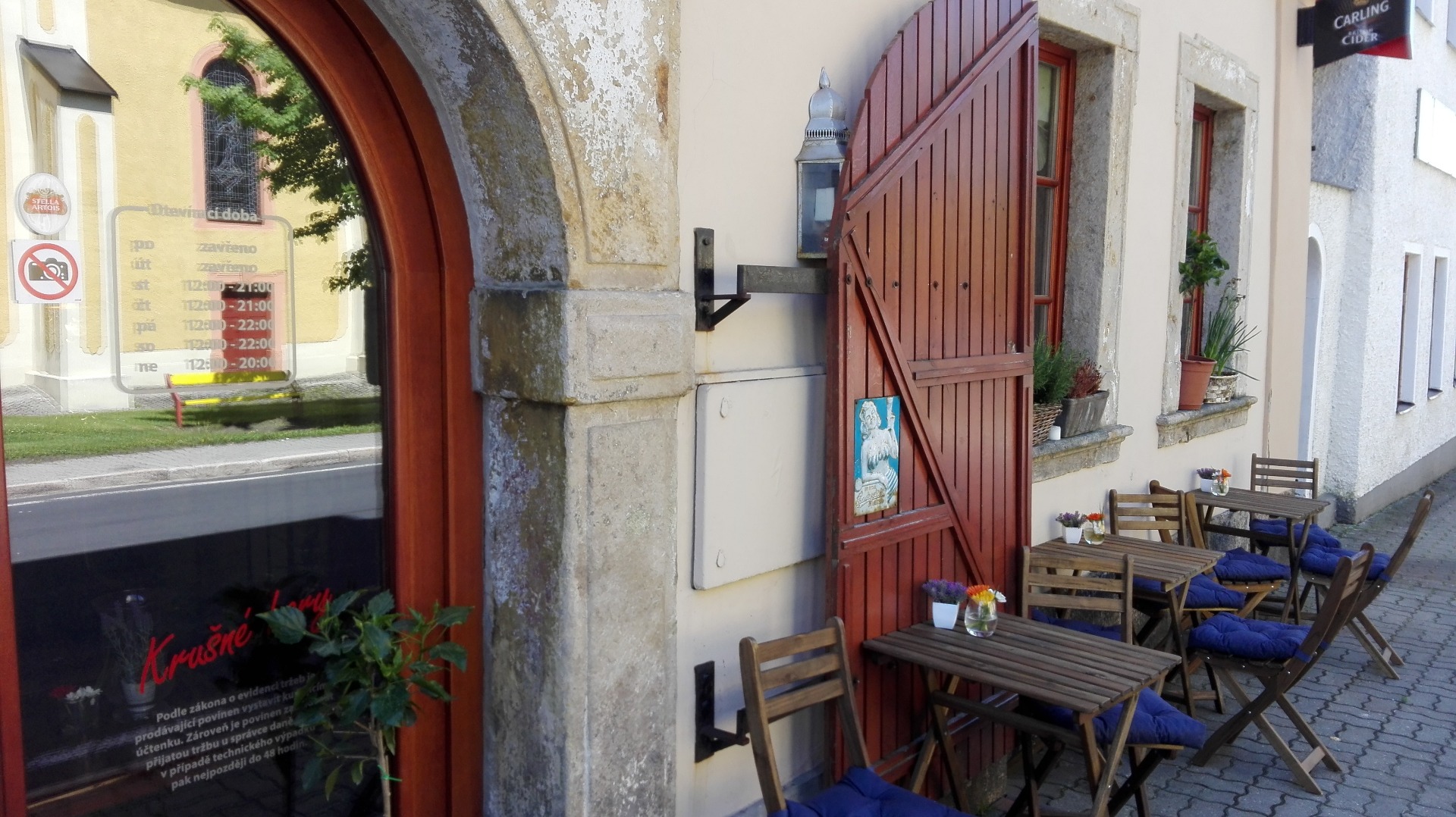 Detail vstupu